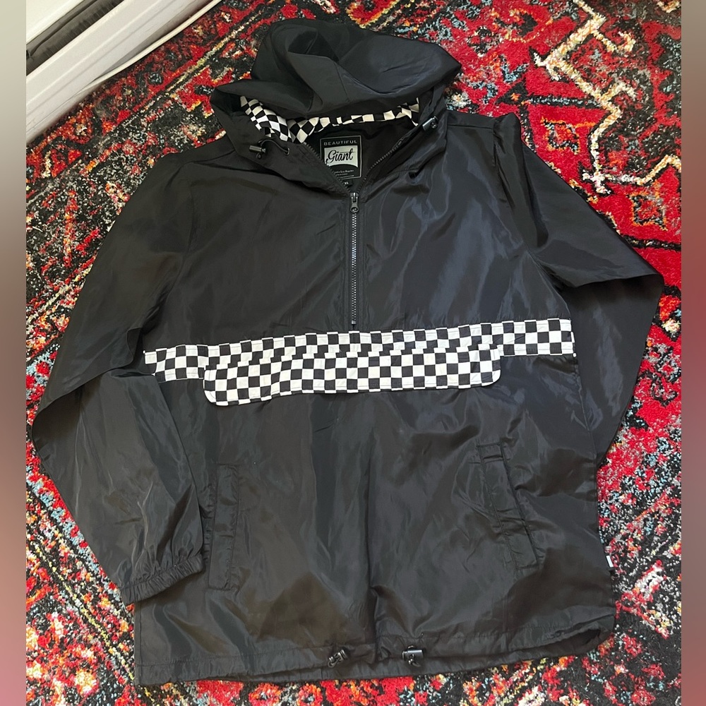 Light nylon black coat